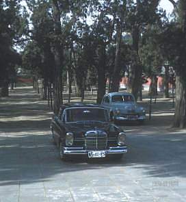 古董车乐园 原来街上跑的老车怎么迅速消失了