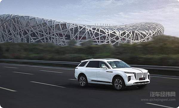 如此澎湃的动力 是红旗E-HS9的回应