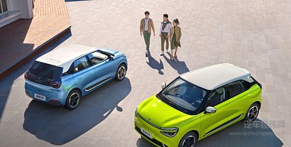 转型突破赶超跨越 东风连出四款新车 两款已开启预售