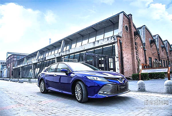 萧瑟车市之下，如何打破“口红效应”？TA给出了一个“愈高端愈畅销”的答案