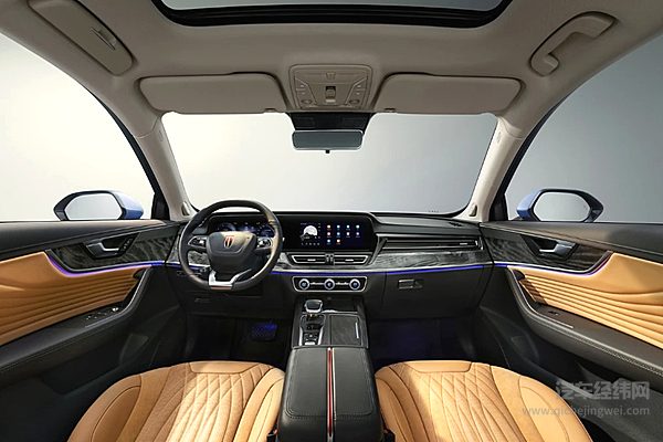 均搭载2.0T+8AT动力组合 星越L与红旗HS5哪一款更适合家庭用户？