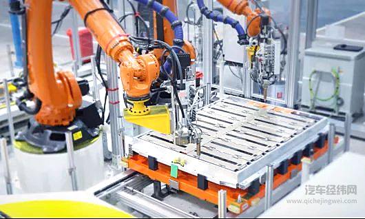 车圈大厂围猎秋招 何小鹏亲自上场面试