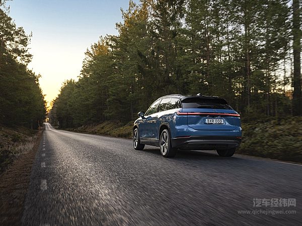 集体进入月销万辆俱乐部 蔚小理能否与传统厂商抗衡？