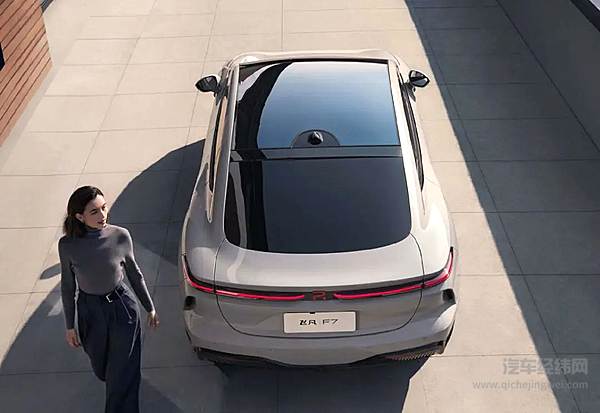 能否挑战BBA？飞凡F7和岚图追光瞄准中大型轿车市场