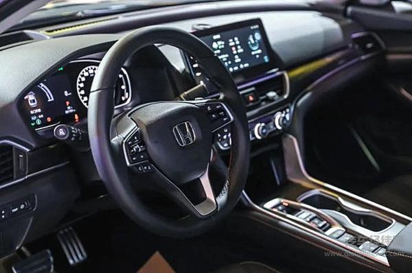 欢迎来到全新雅阁的超感世界 16.98万元起售