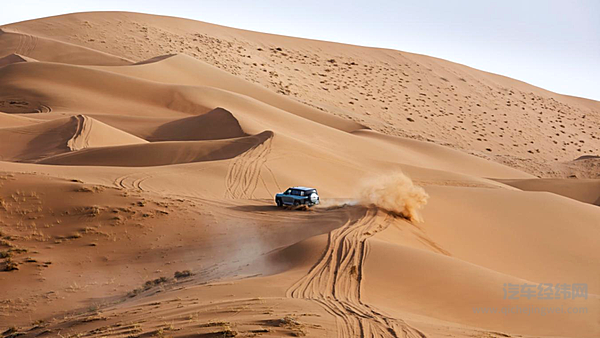 仰望U8征服必鲁图峰 全球首款登顶沙漠珠峰的新能源越野车