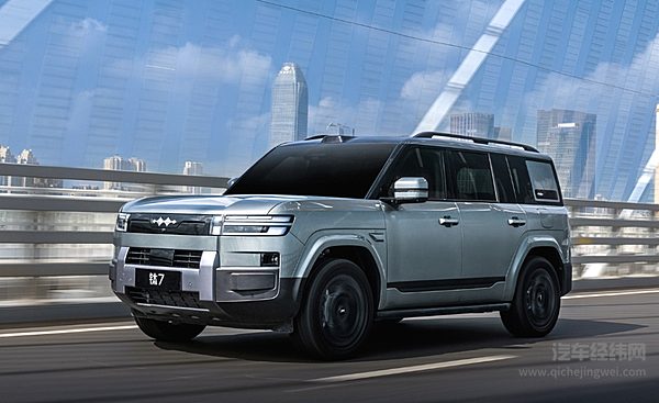 方程豹钛7对比捷途旅行者C-DM 谁更适合轻越野？