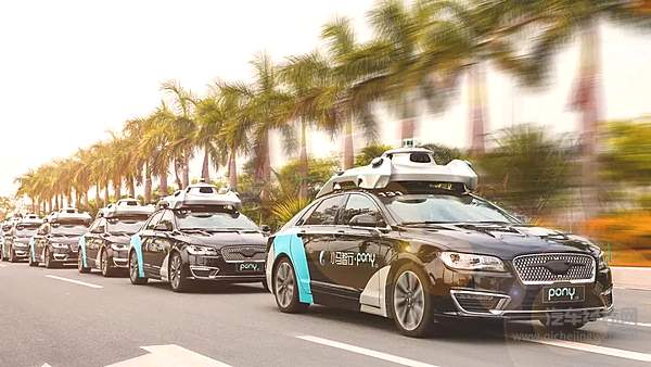 万亿级别的智能汽车与无人驾驶赛道 如今都有谁在玩？