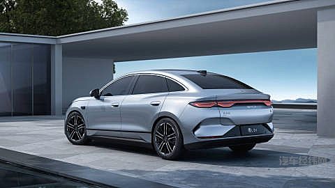 继续卷智驾！华为、比亚迪、星途、小鹏谁更懂行？