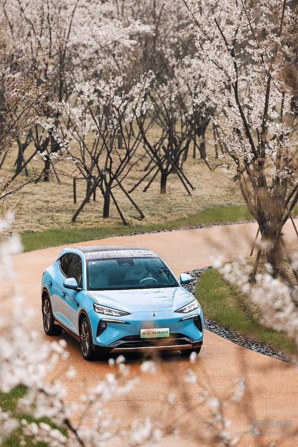 智能驾驶何时才能落地？