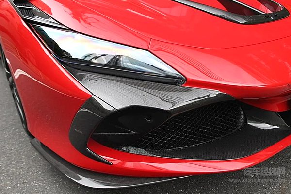 法拉利F8SpiderMANSORY定制版