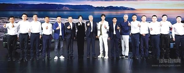 奇瑞汽车星空之下携手探索 尹同跃、曹德旺、张朝阳共话探索之路