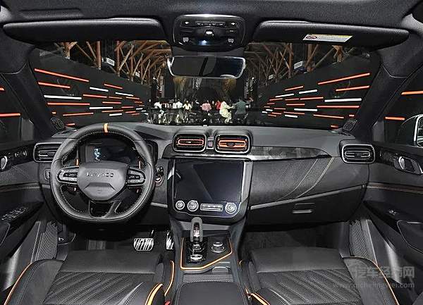 领克02Hatchback亮相 小钢炮还是两厢的香！