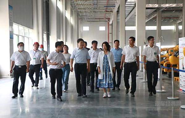 董明珠的“造车梦”还在坚持 格力仍在汽车业的门槛外徘徊！