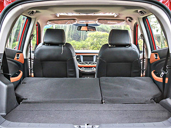 江铃 E400：妥妥一枚新能源界的“小鲜肉”！