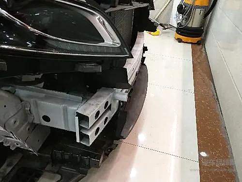 大牌车型频繁栽倒25%小偏置碰撞 为什么还是拿不出解决方案？