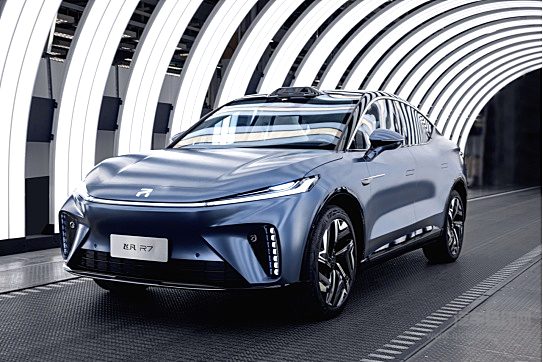 定位不同风格相近 小鹏G6和飞凡R7哪一款更合适？