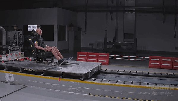 造一款“移动大沙发”，并不是你想象中那么容易