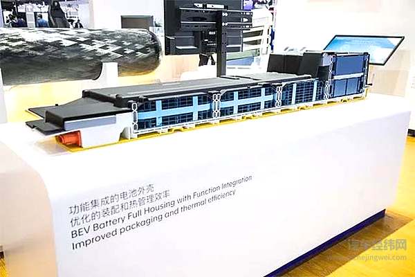 直击进博会：佛吉亚带你“解码”未来出行！