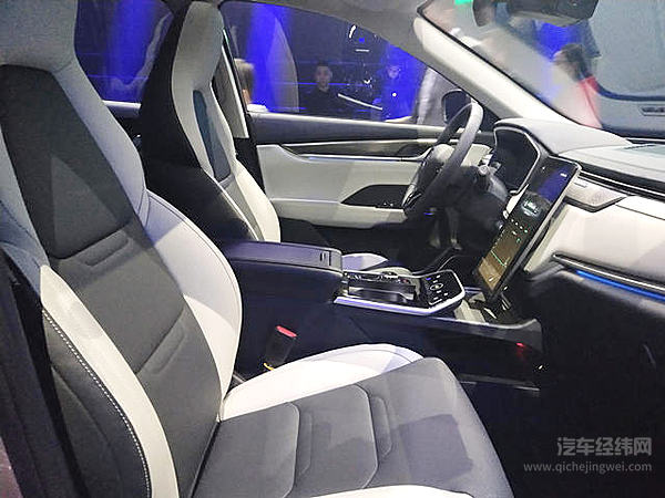 智行2.0版威马EX5 更智能 补贴后12.98万起售 ！