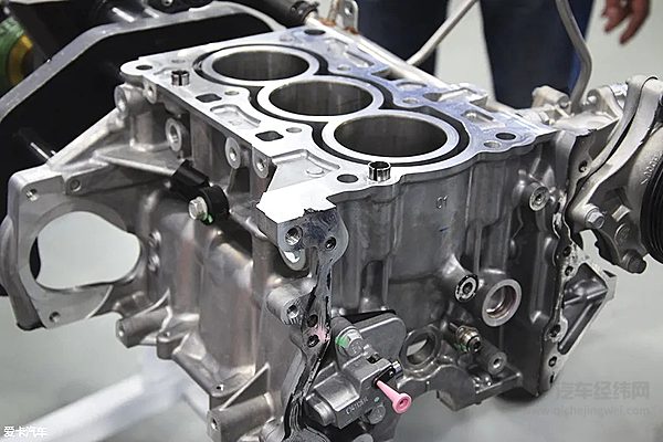 三缸梦魇继续 合资厂该反思了？