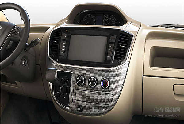 上汽大通2017年多元化产品大盘点 “大通速度”名副其实