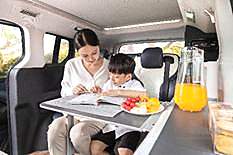 上汽大通MAXUS RG20专属“旅途会客厅”