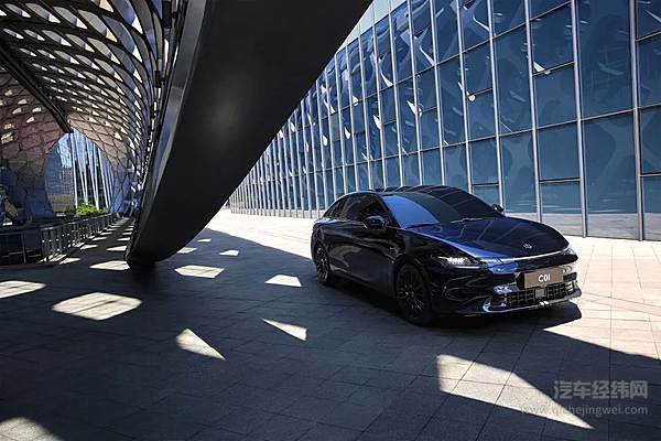 中创新航与零跑汽车遭遇破发 港股还是国内企业的避风港吗？