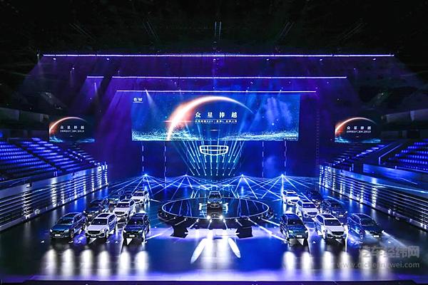 老款奇骏复活上市 对比星越L如何选？