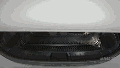 保时捷“秒杀特斯拉”利器：Mission E Cross Turismo日内瓦车展首秀