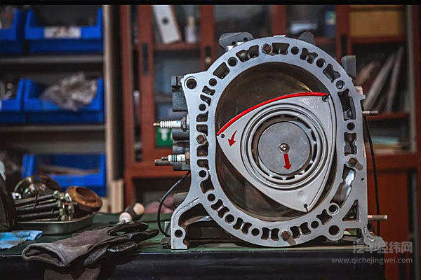 全中国最懂转子的人，可能在海峡对面