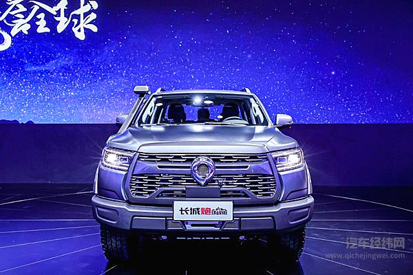 交车、上新两不误 两年20万台的长城炮速度燃爆成都车展