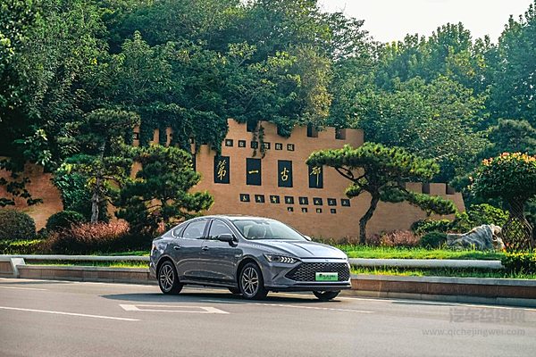 同价位比拼 性能不输秦PLUS DM-i的银河L6有何特色？