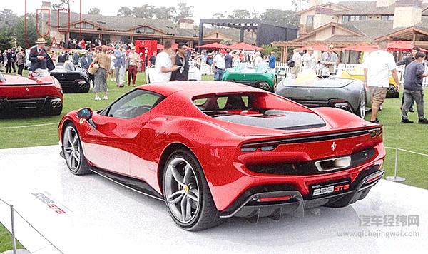法拉利亮相第 70 届圆石滩车展 跃马激情重燃
