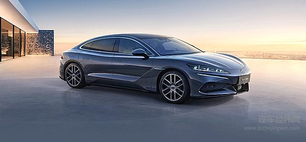 30万级纯电C级车对决 享界S9与腾势Z9谁更强？