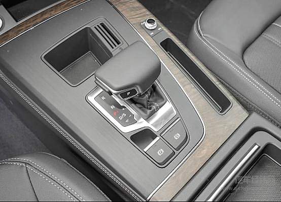 同为中型SUV 奥迪Q5L与丰田汉兰达的区别有多大