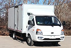 凱馬銳航EV 105kw 4X2 4.02米 廂式純電動(dòng)微卡載貨車 (KMC5040XXYBEVA318X1)66.54kwh