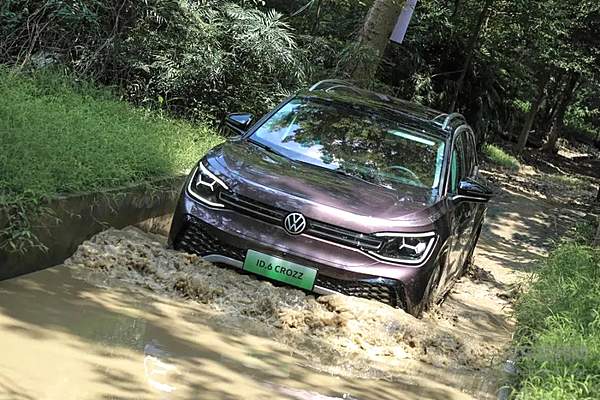 电池安全越野试驾，安全是一汽-大众的生命线