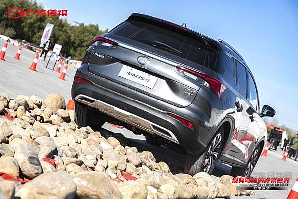 现场直击“弯十”盛事 来一场说走就走的竞速之旅