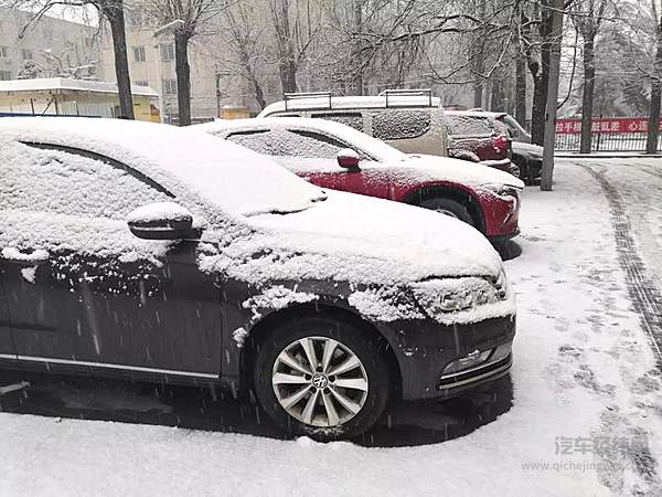 紧缩时代 主角与配角