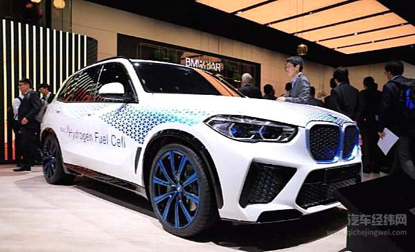 禁售燃油车的脚步越来越近 中外车企加速布局新能源！