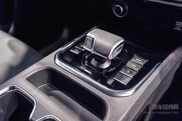 全新一代铃拓售价11.58万起 8月25日成都车展硬核上市