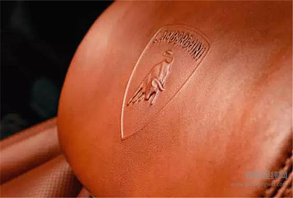 将 “不可能” 变为 “可能” 兰博基尼超级SUV Urus震撼首发