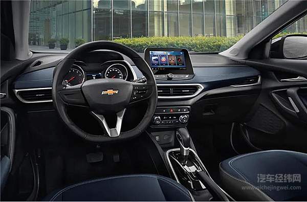 325T车型采用时尚的晨雾蓝钻石菱格纹内饰