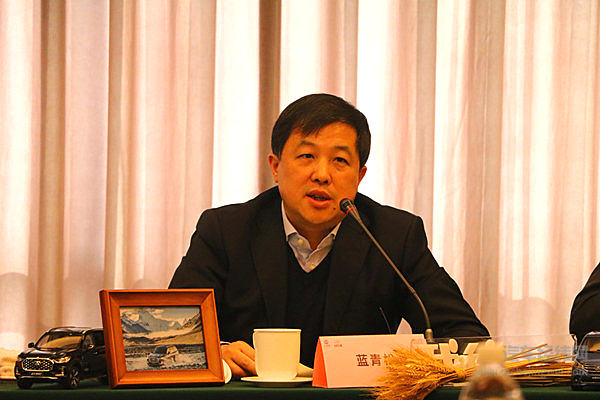 上汽大通T60一步到位 没有因为市场容量而限制了“想象力”