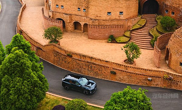 风神L7亮相北京车展 能否一炮打响？