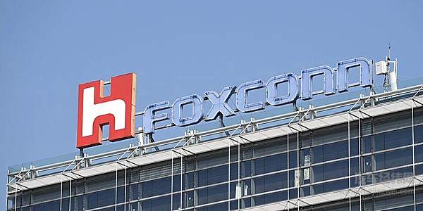富士康决定代工汽车 但对象不是车界的苹果