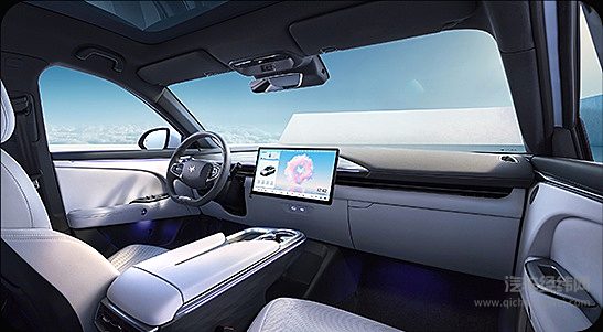 乾崑智驾+超级增程 深蓝S07是否超越了极狐阿尔法T5？