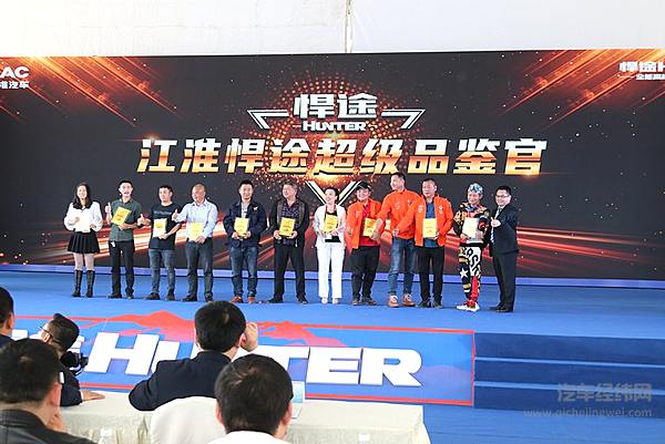 驾驶TA会上瘾 高端悍途皮卡的霸气和高性能很具“攻击性”