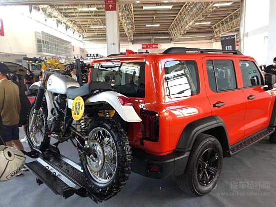 三把锁和四驱还不够 一辆优秀的越野车还需要哪些功能？